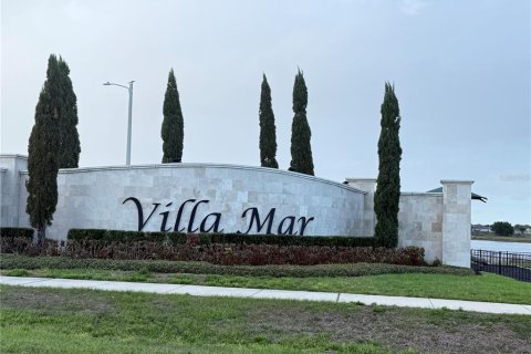House in Winter Haven, Florida 4 bedrooms, 159.14 sq.m. № 2101424 - photo 17