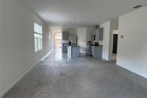 House in Winter Haven, Florida 4 bedrooms, 159.14 sq.m. № 2101424 - photo 8