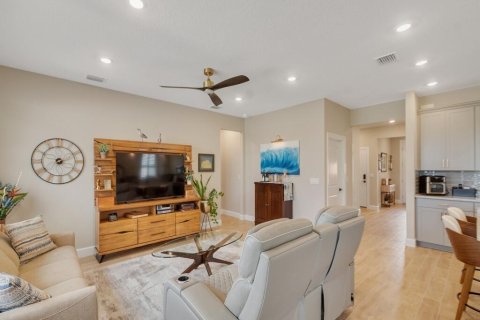 House in Vero Beach, Florida 2 bedrooms, 152.08 sq.m. № 2383062 - photo 10