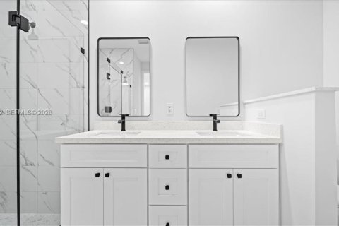 Купить виллу или дом в Лихай-Эйкерс, Флорида 3 спальни, № 2010182 - фото 19