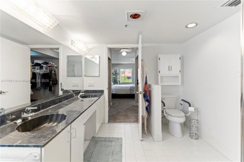 Condominio en venta en Boynton Beach, Florida, 3 dormitorios, 168.43 m2 № 1726043 - foto 19