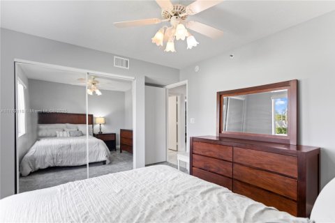 Condominio en venta en Boynton Beach, Florida, 3 dormitorios, 168.43 m2 № 1726043 - foto 21