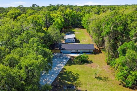 Commercial property in Orange City, Florida 83.61 sq.m. № 2201330
