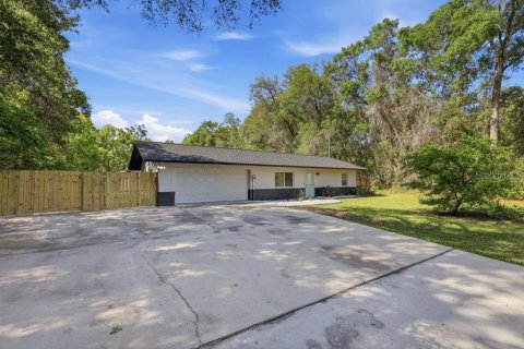 Commercial property in Orange City, Florida 83.61 sq.m. № 2201330 - photo 6