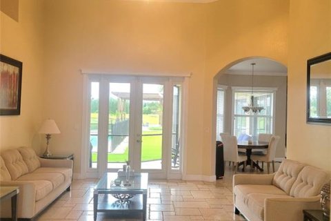 House in Polk City, Florida 5 bedrooms, 476.96 sq.m. № 1721571 - photo 5