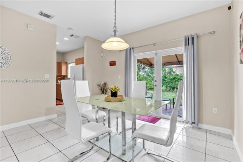 Villa ou maison à vendre à Homestead, Floride: 3 chambres, 140 m2 № 1999697 - photo 8