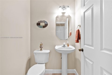 Villa ou maison à vendre à Homestead, Floride: 3 chambres, 140 m2 № 1999697 - photo 13