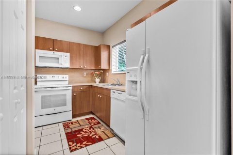 Villa ou maison à vendre à Homestead, Floride: 3 chambres, 140 m2 № 1999697 - photo 10