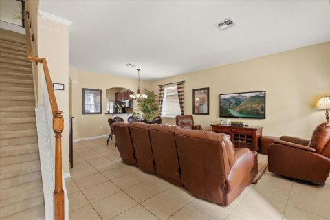 Villa ou maison à vendre à Kissimmee, Floride: 6 chambres, 261.24 m2 № 1539147 - photo 3