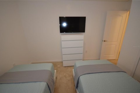 House in Kissimmee, Florida 4 bedrooms, 201.41 sq.m. № 2217916 - photo 11