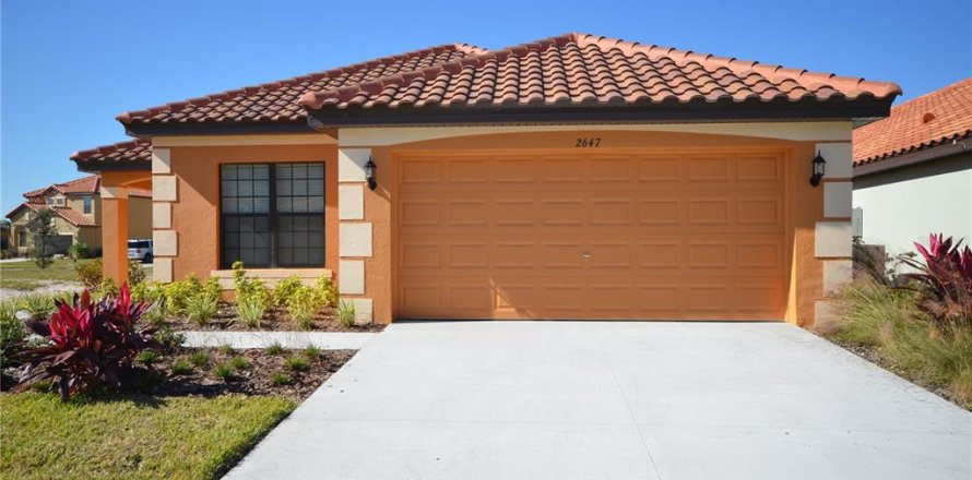 House in Kissimmee, Florida 4 bedrooms, 201.41 sq.m. № 2217916