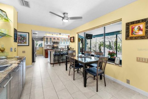 Villa ou maison à vendre à Safety Harbor, Floride: 4 chambres, 280.66 m2 № 1857695 - photo 16