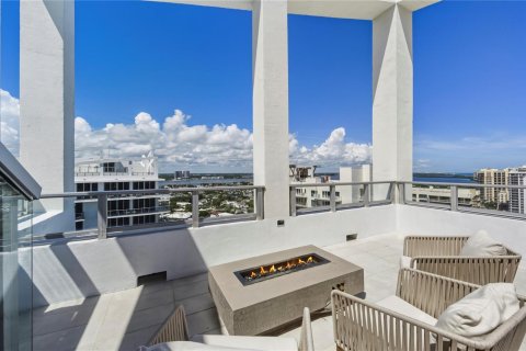 Condo in Riviera Beach, Florida, 2 bedrooms  № 2192272 - photo 19