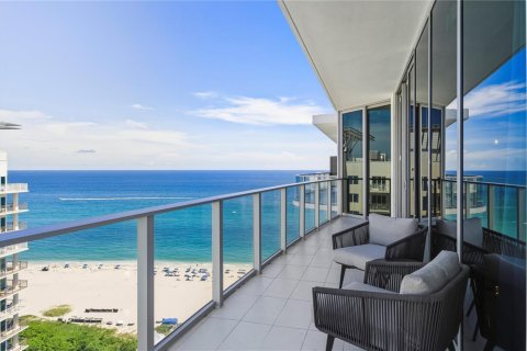 Condo in Riviera Beach, Florida, 2 bedrooms  № 2192272 - photo 26