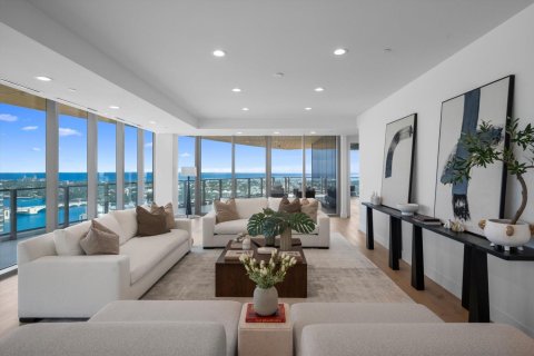 Copropriété à vendre à West Palm Beach, Floride: 4 chambres, 410.63 m2 № 2087760 - photo 4