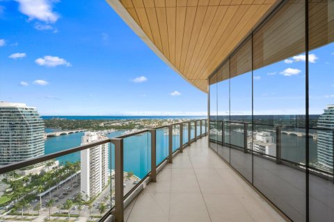 Copropriété à vendre à West Palm Beach, Floride: 4 chambres, 410.63 m2 № 2087760 - photo 25