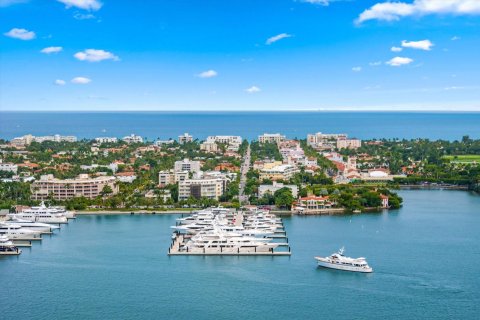 Copropriété à vendre à West Palm Beach, Floride: 4 chambres, 410.63 m2 № 2087760 - photo 27