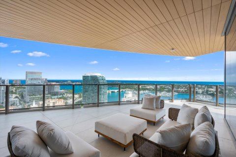 Copropriété à vendre à West Palm Beach, Floride: 4 chambres, 410.63 m2 № 2087760 - photo 23