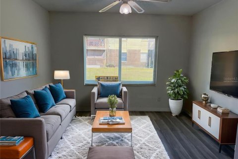 Apartment in Tampa, Florida 1 bedroom, 48.77 sq.m. № 2213525 - photo 2