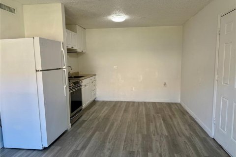 Apartment in Tampa, Florida 1 bedroom, 48.77 sq.m. № 2213525 - photo 5