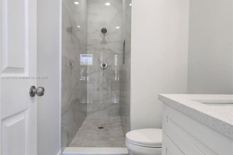 House in Fort Lauderdale, Florida 4 bedrooms, 147.06 sq.m. № 1923108 - photo 14