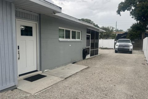 Appartement à louer à Sarasota, Floride: 2 chambres, 70.23 m2 № 2147688 - photo 22