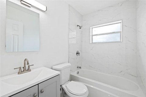 Apartamento en alquiler en Fort Lauderdale, Florida, 2 dormitorios, 83.61 m2 № 2246788 - foto 5
