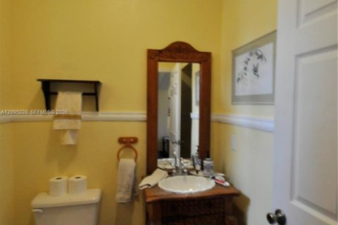 Touwnhouse à louer à Miami Lakes, Floride: 3 chambres, 187.2 m2 № 2384721 - photo 3