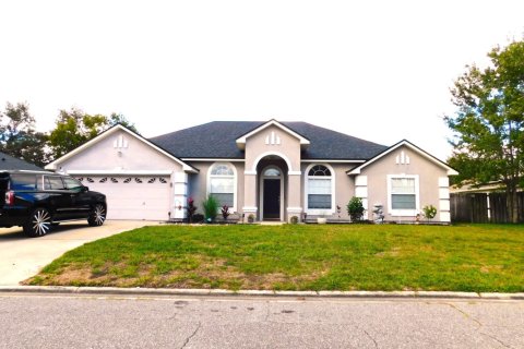 House in Orange Park, Florida 4 bedrooms, 187.01 sq.m. № 801642 - photo 1