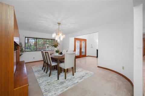Casa en venta en Tampa, Florida, 4 dormitorios, 296.36 m2 № 2121078 - foto 19
