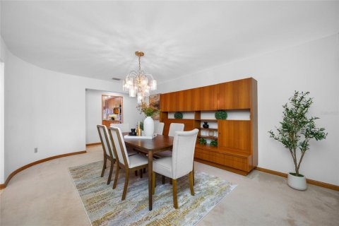 Casa en venta en Tampa, Florida, 4 dormitorios, 296.36 m2 № 2121078 - foto 20