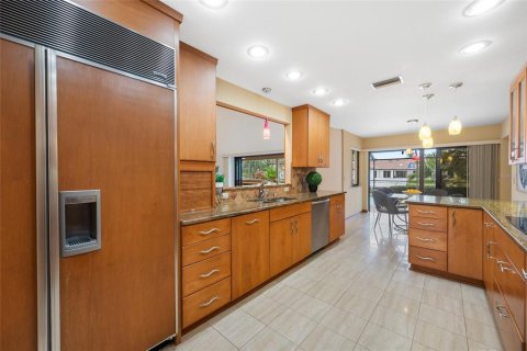 Casa en venta en Tampa, Florida, 4 dormitorios, 296.36 m2 № 2121078 - foto 22