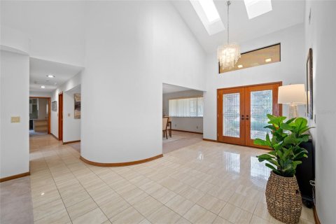 Casa en venta en Tampa, Florida, 4 dormitorios, 296.36 m2 № 2121078 - foto 16