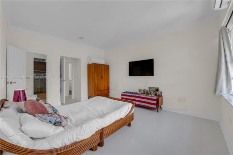 Condominio en venta en Miami Beach, Florida, 1 dormitorio, 69.68 m2 № 1927960 - foto 14