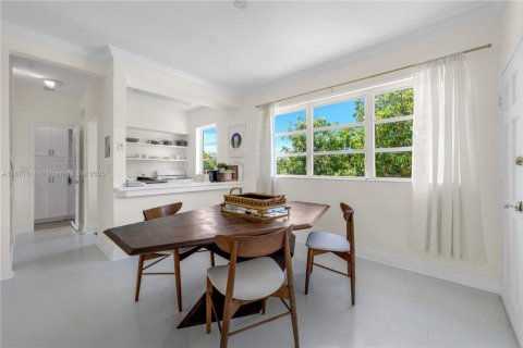 Condominio en venta en Miami Beach, Florida, 1 dormitorio, 69.68 m2 № 1927960 - foto 10