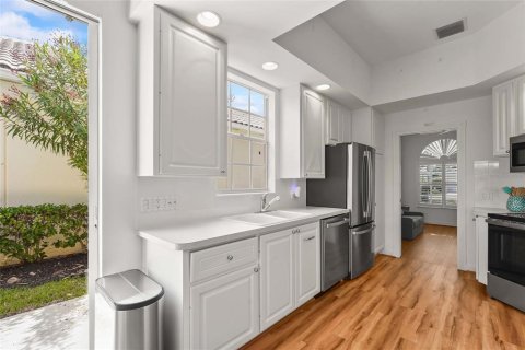 Casa en alquiler en Sarasota, Florida, 3 dormitorios, 186.55 m2 № 1915056 - foto 13