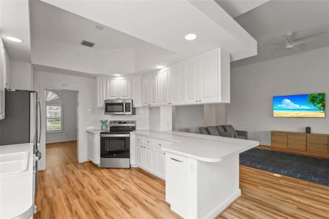 Casa en alquiler en Sarasota, Florida, 3 dormitorios, 186.55 m2 № 1915056 - foto 15
