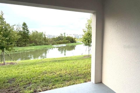 Touwnhouse à louer à Wesley Chapel, Floride: 3 chambres, 155.43 m2 № 2413807 - photo 11