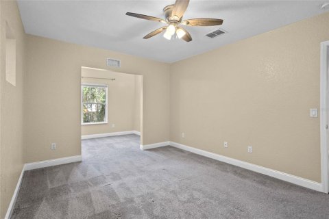 House in Orlando, Florida 3 bedrooms, 163.88 sq.m. № 1877381 - photo 18