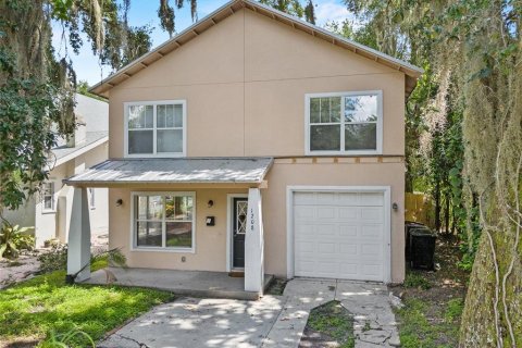 House in Orlando, Florida 3 bedrooms, 163.88 sq.m. № 1877381 - photo 1