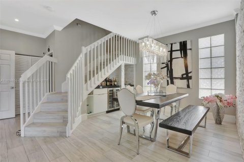 House in Coconut Creek, Florida 4 bedrooms, 201.97 sq.m. № 1794158 - photo 8
