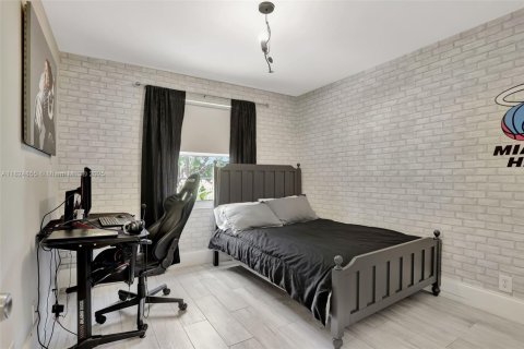 House in Coconut Creek, Florida 4 bedrooms, 201.97 sq.m. № 1794158 - photo 24
