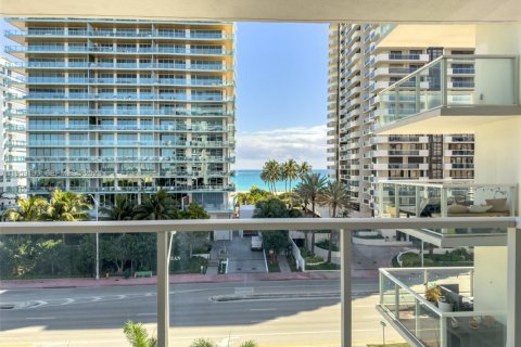 Condominio en venta en Miami Beach, Florida, 2 dormitorios, 126.53 m2 № 2018078 - foto 5