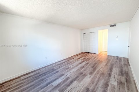 Condominio en venta en Miami Beach, Florida, 2 dormitorios, 126.53 m2 № 2018078 - foto 13