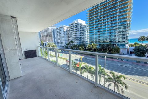Condominio en venta en Miami Beach, Florida, 2 dormitorios, 126.53 m2 № 2018078 - foto 7