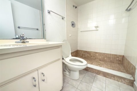 Condominio en venta en Miami Beach, Florida, 2 dormitorios, 126.53 m2 № 2018078 - foto 25