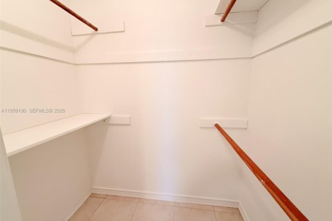 Condominio en venta en Miami Beach, Florida, 2 dormitorios, 126.53 m2 № 2018078 - foto 20