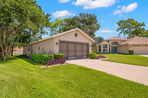 Casa en venta en Spring Hill, Florida, 2 dormitorios, 121.33 m2 № 1878179 - foto 4