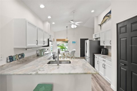 Casa en venta en Spring Hill, Florida, 2 dormitorios, 121.33 m2 № 1878179 - foto 18
