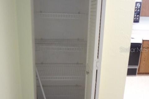 Condo in Palm Coast, Florida, 2 bedrooms  № 1812988 - photo 11